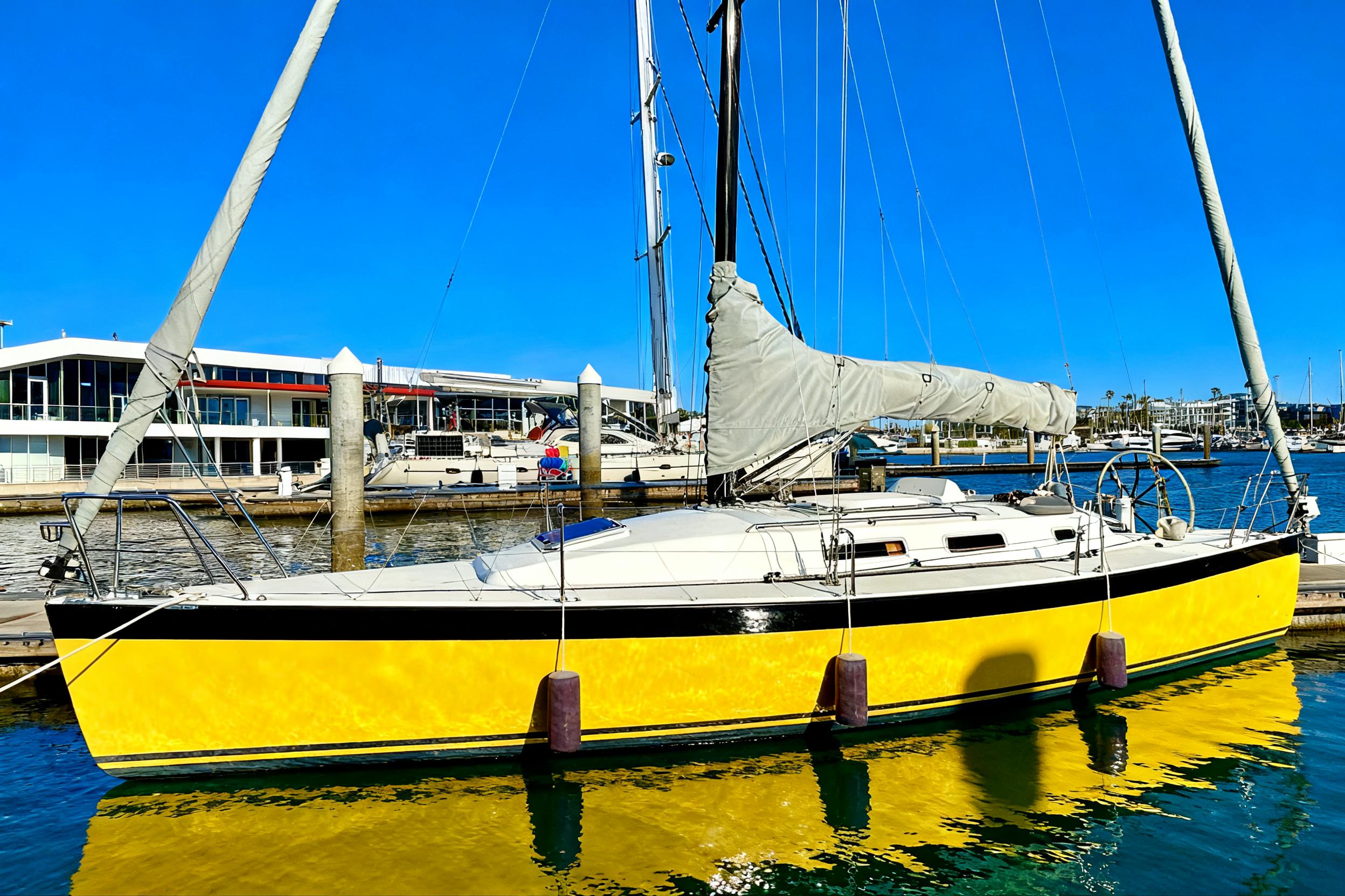 2003 J Boats J109