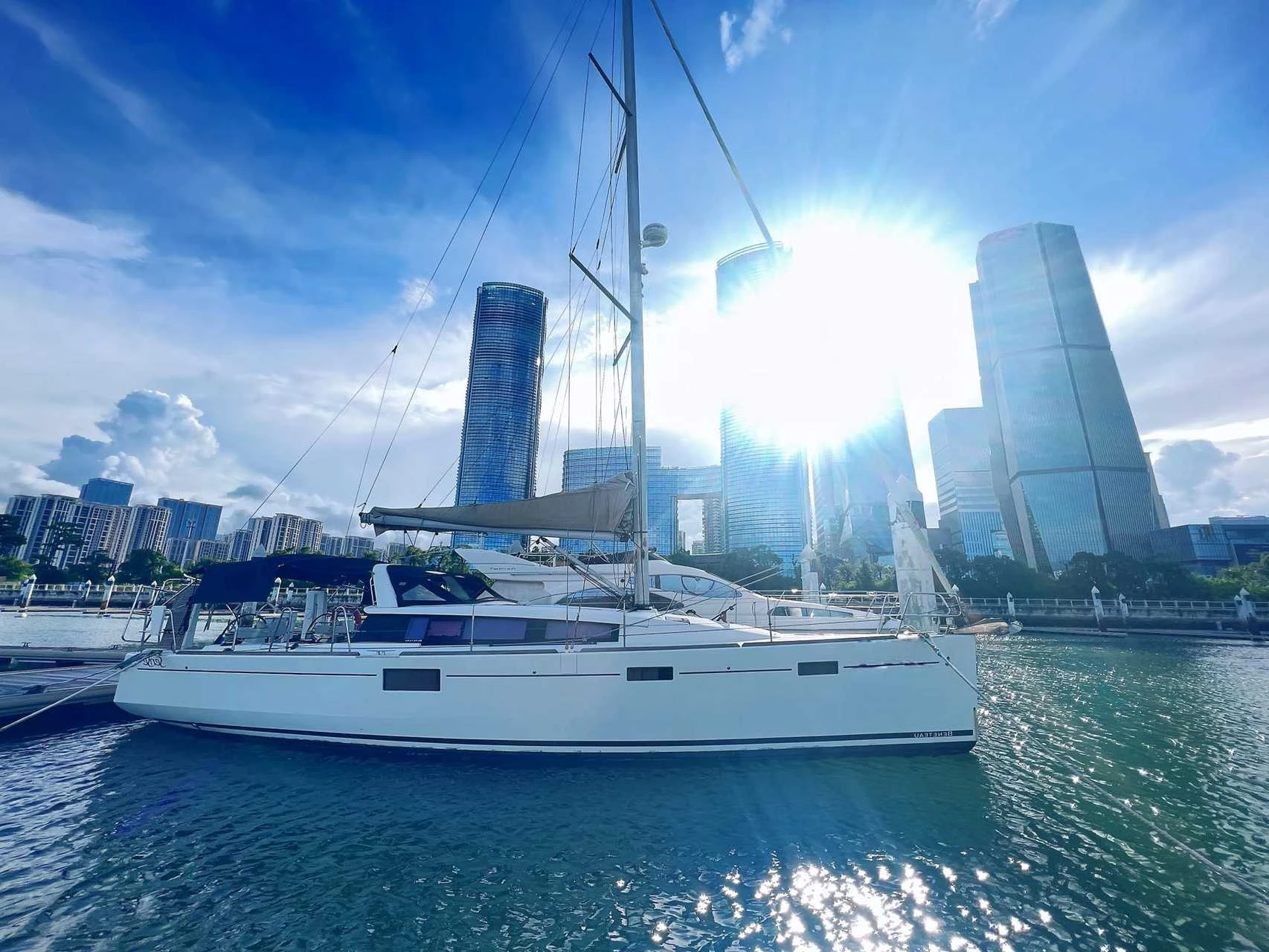 Beneteau Oceanis 43