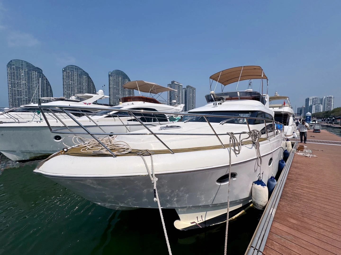 38 FT Sport Bridge