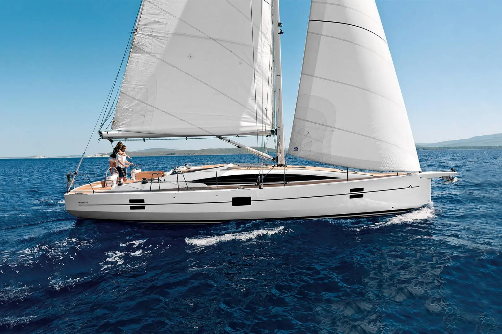 AZUREE 41