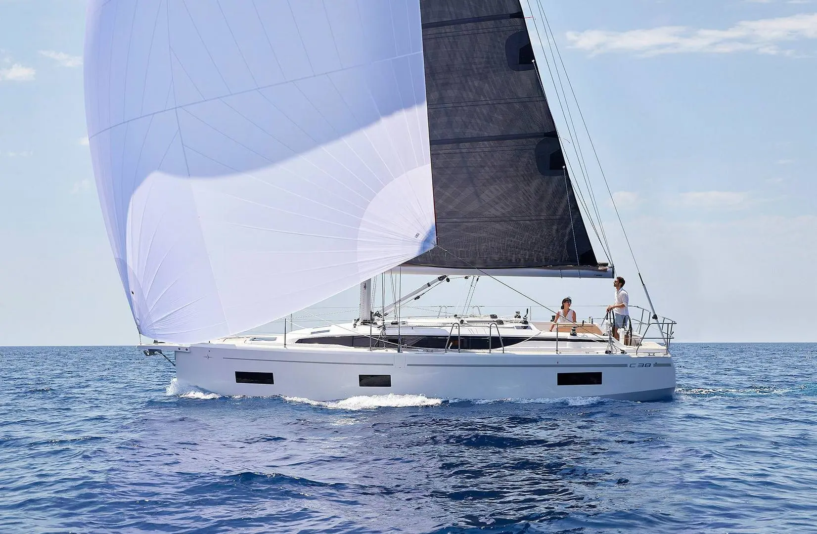 Bavaria C38