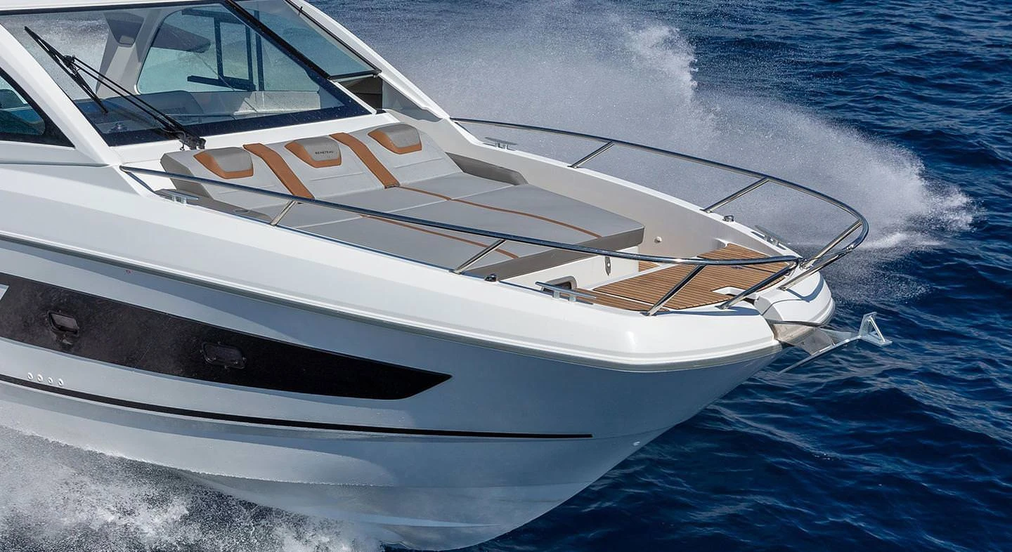 Beneteau GT 32