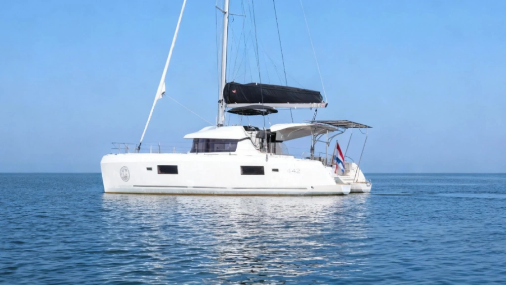 Lagoon 42