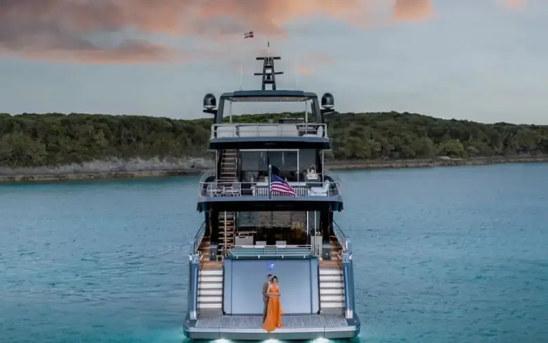 Ocean Alexander Yacht