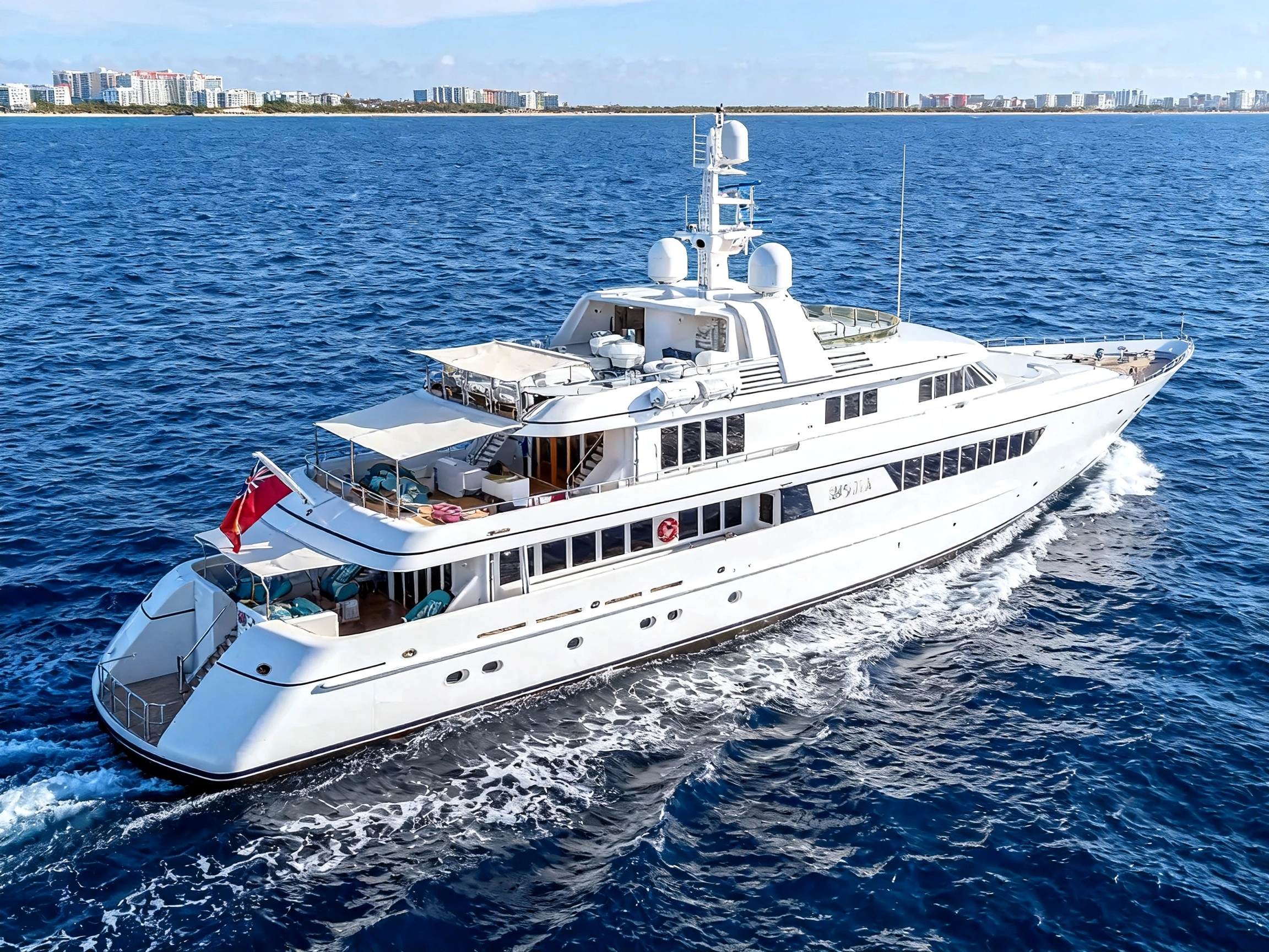 Feadship TASIA