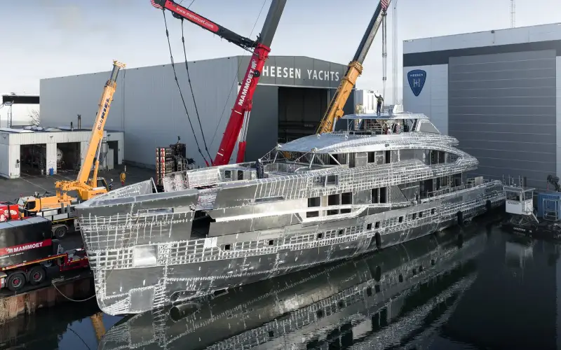 Heesen Yacht