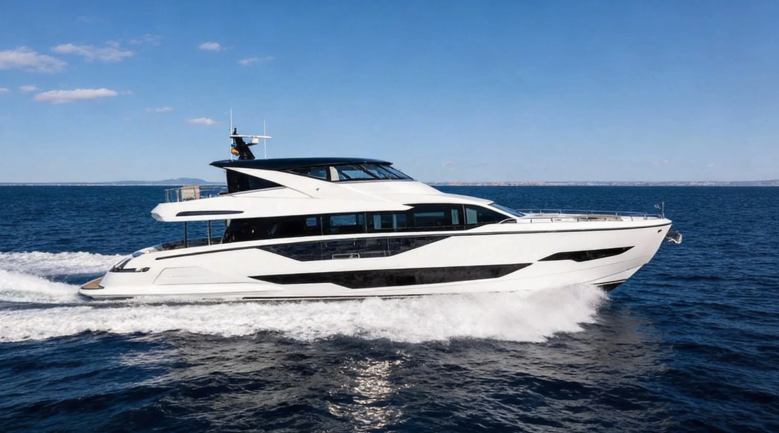 Sunseeker 90 Ocean Enclosed