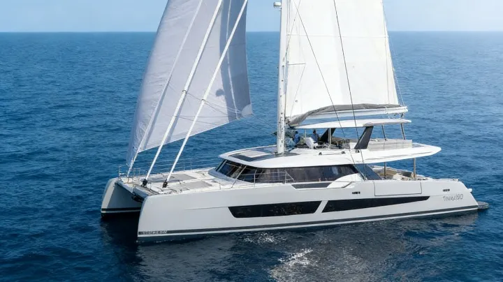 Fountaine Pajot Thira 80