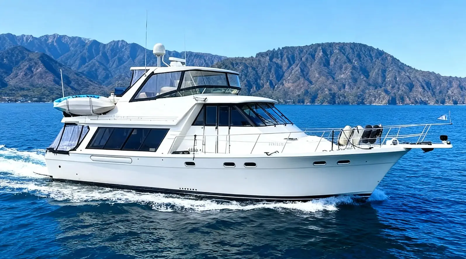 Bayliner 4788 Pilot House Motoryacht