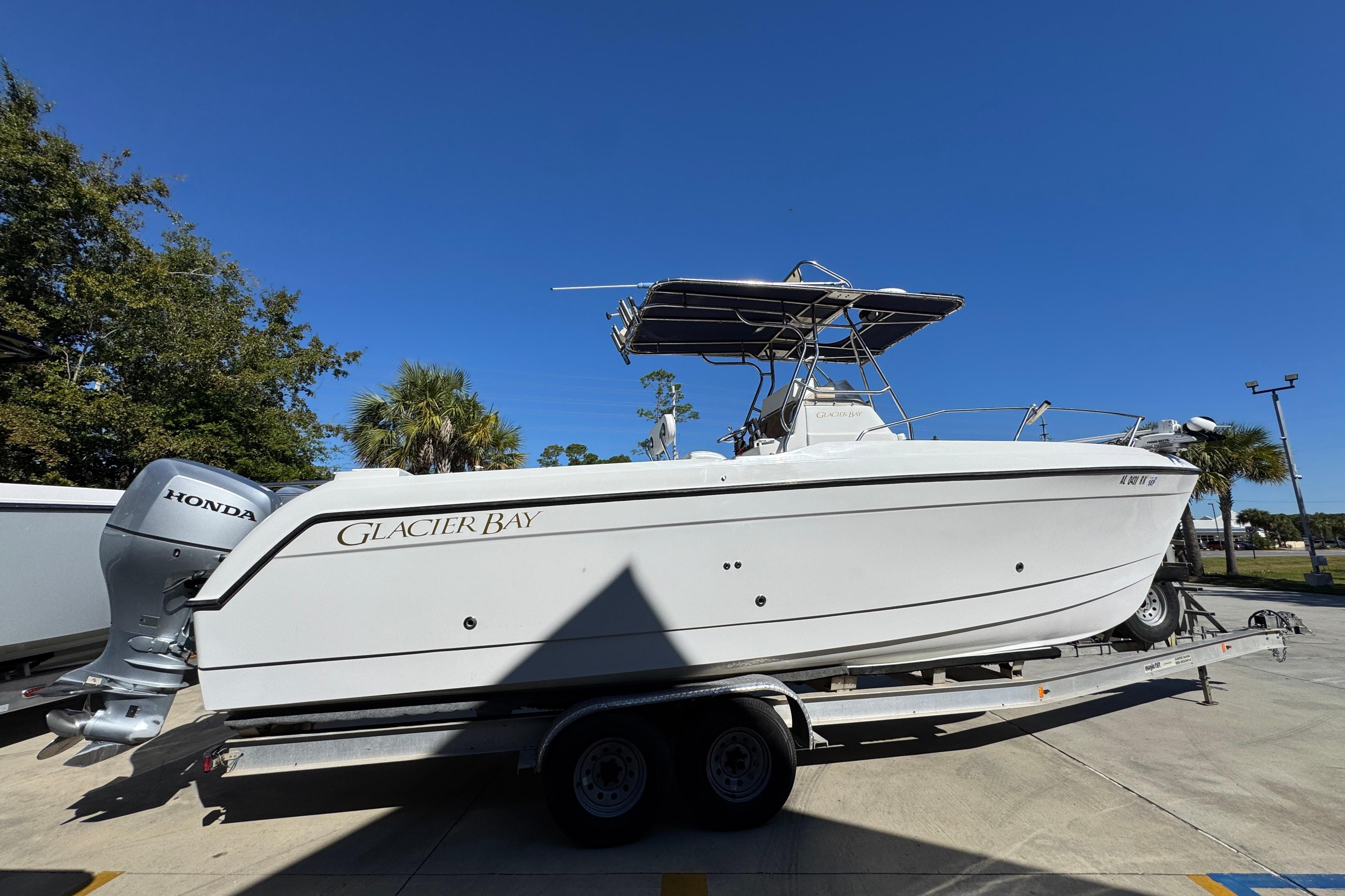 2005 Glacier Bay 260 Canyon Runner 