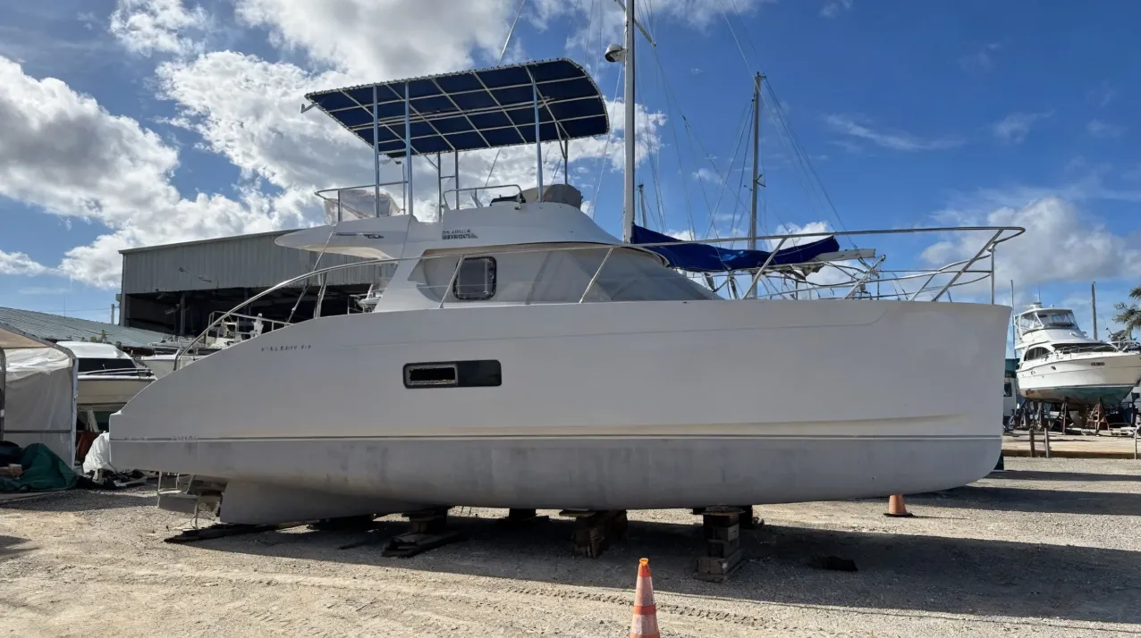 2005 Fountaine Pajot Highland