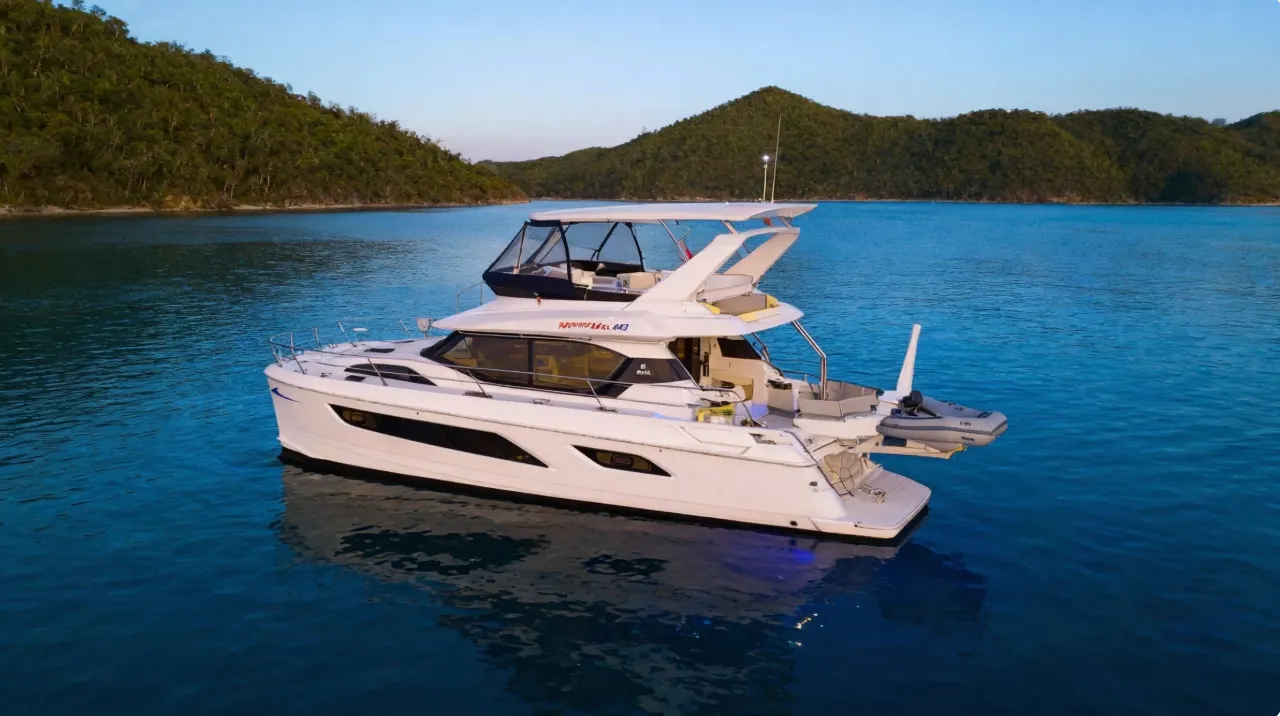 2022 Aquila 44 Yacht